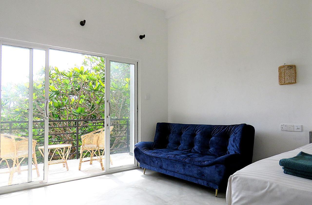 H&C Heaven Beach Hotel Unawatuna Buitenkant foto